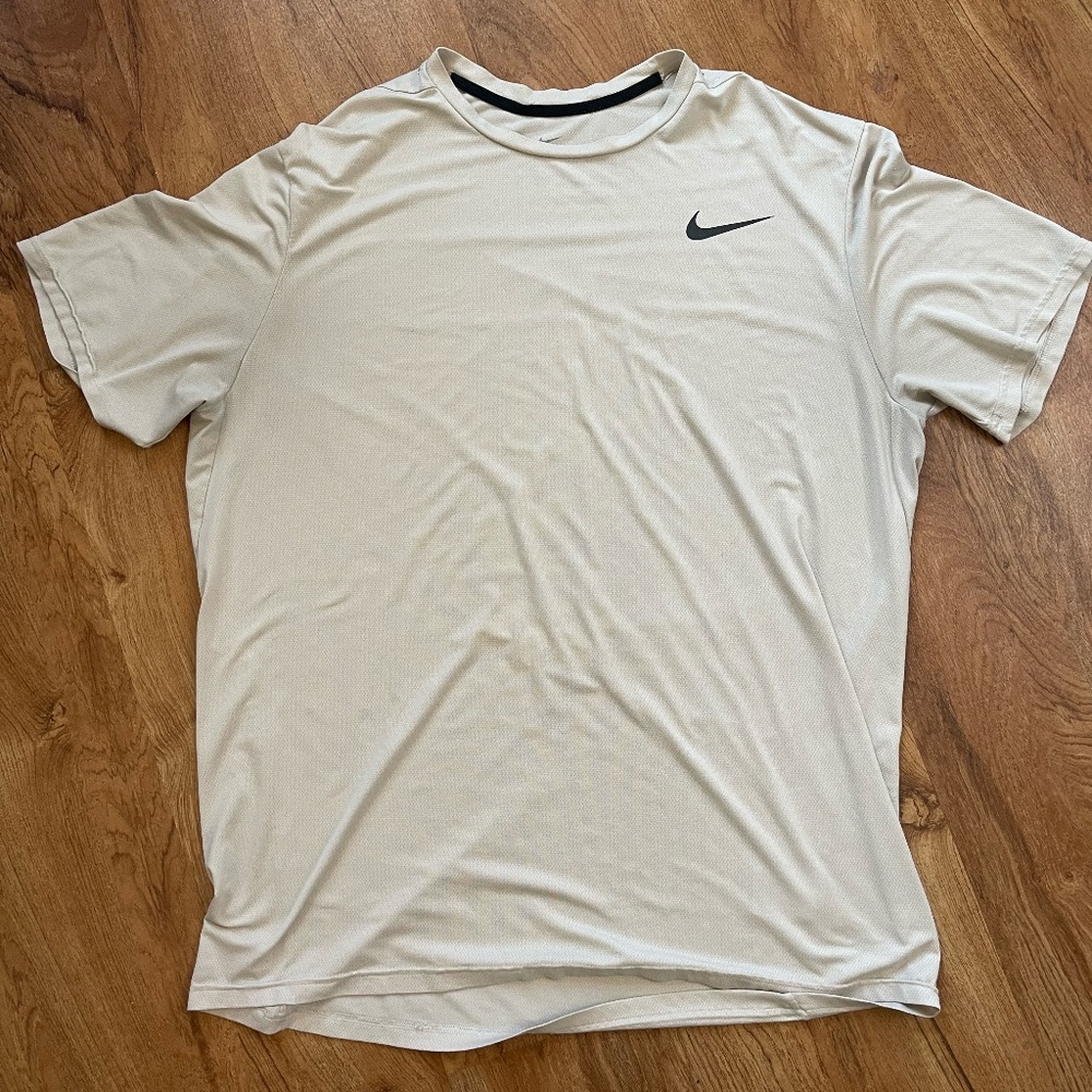 Nike Dri Fit Performance T Shirt